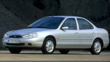 Коврики из экокожи 3D  Ford Mondeo II 1994-2001
